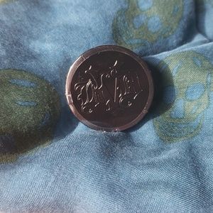 Kat von D setting powder